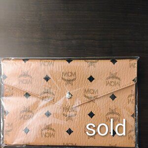 MCM pouch